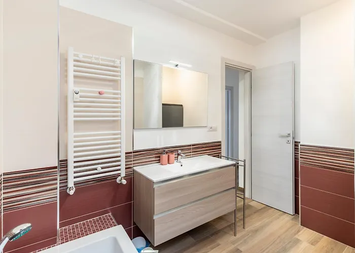 Parco Degli Acquedotti 3bedr Apartment *